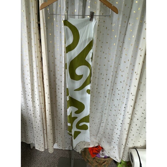 NWOT Unbranded Hawaiian Polynesian Indigenous Dye Geometric Lightweight Scarf - Picture 4 of 5